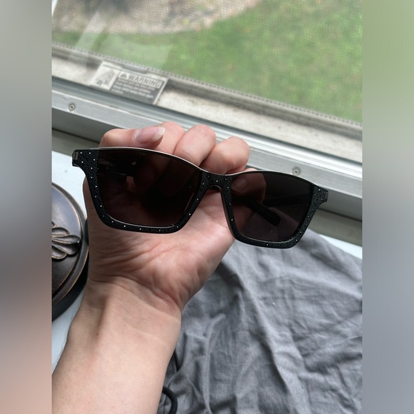 YSL: KATE Sunglasses Saint Laurent. With Authentication Cert - Picture 4 of 8